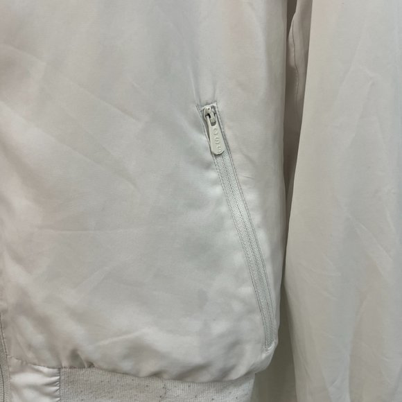 Men CSG Long Sleeve Full Zip Outsider Hooded White Windbreaker Jacket SMALL - Picture 3 of 6